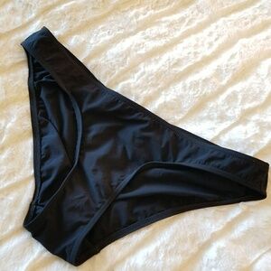 TIGERLILY // black low rise hip hugger bottom